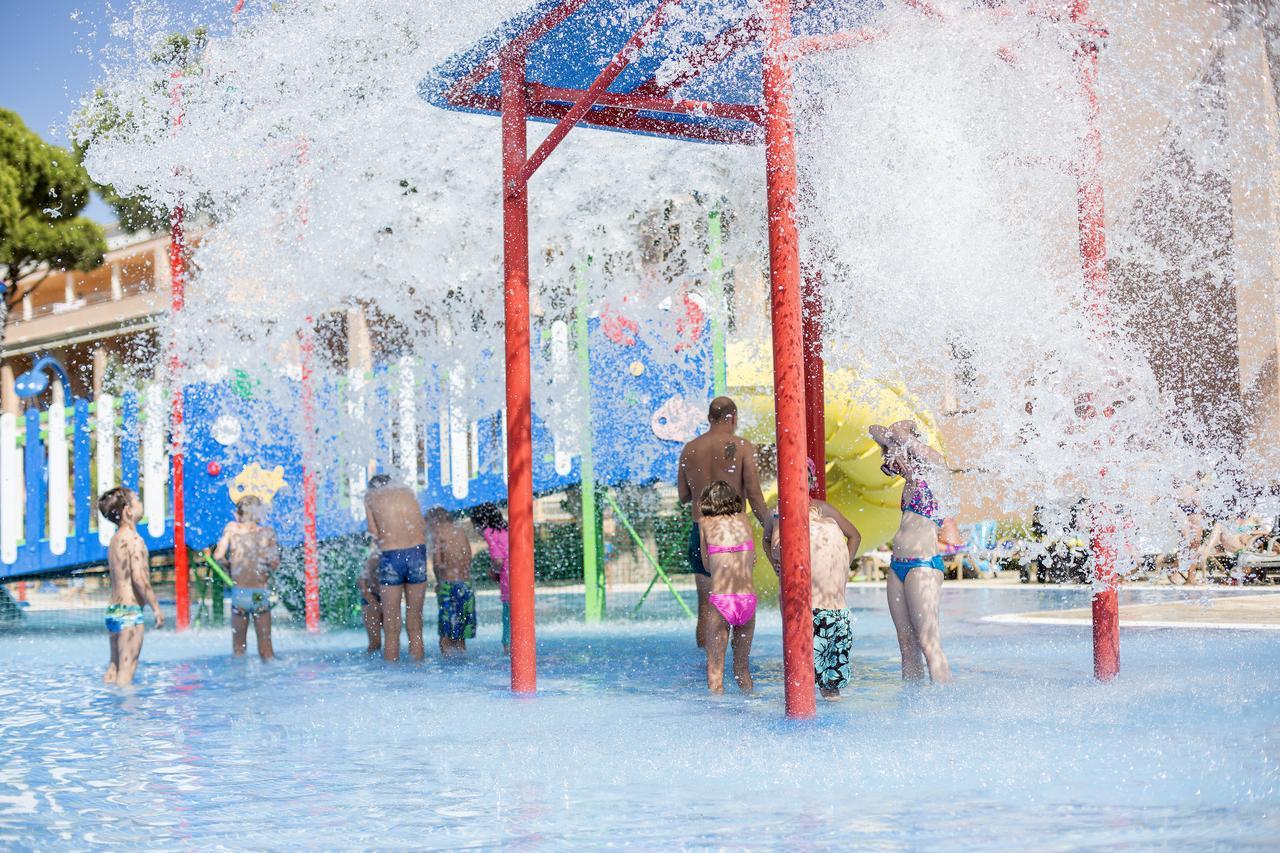 Hipotels Barrosa Garden チクラナ・デ・ラ・フロンテーラ エクステリア 写真