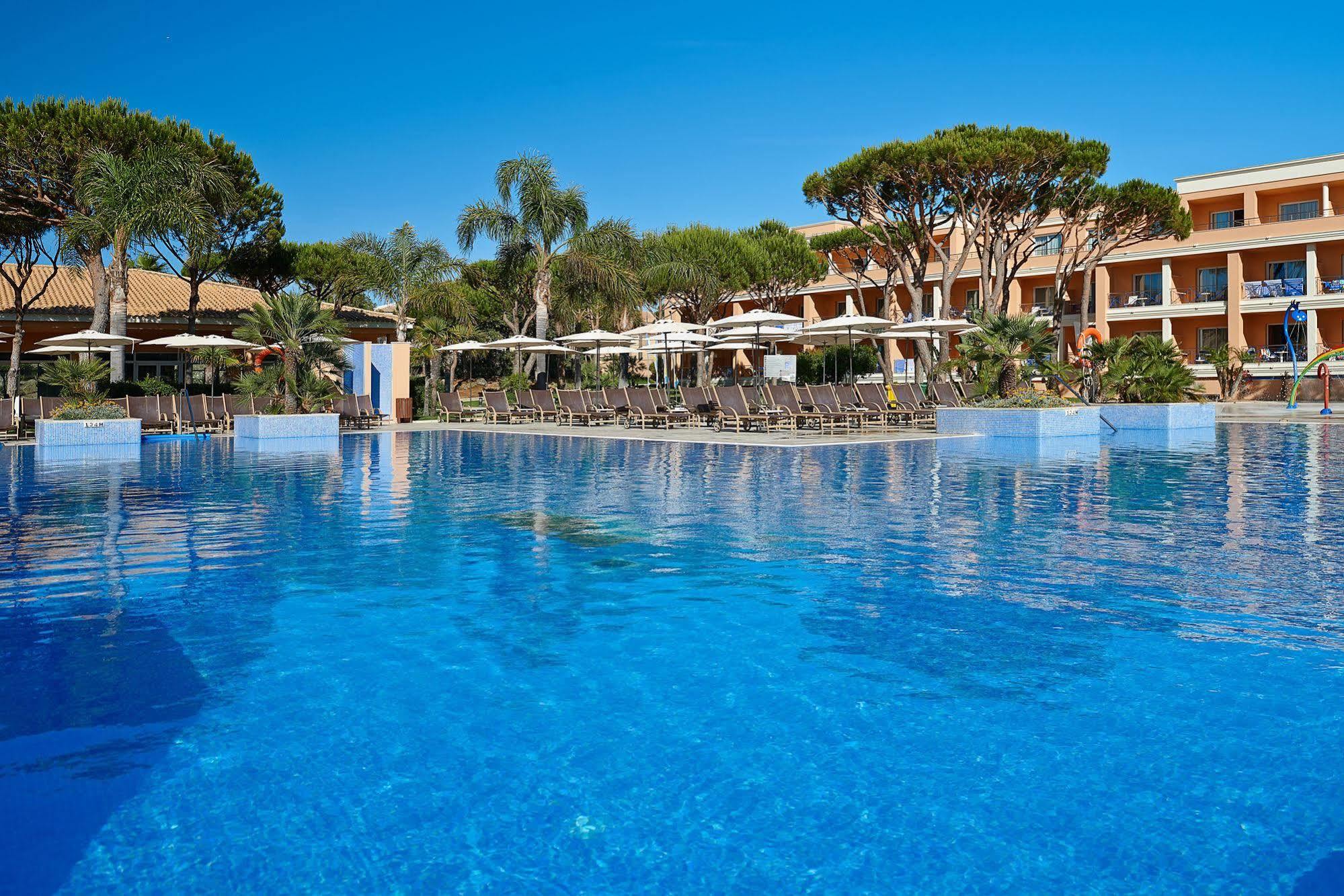 Hipotels Barrosa Garden チクラナ・デ・ラ・フロンテーラ エクステリア 写真
